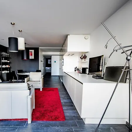 Sealinda * أوستيند